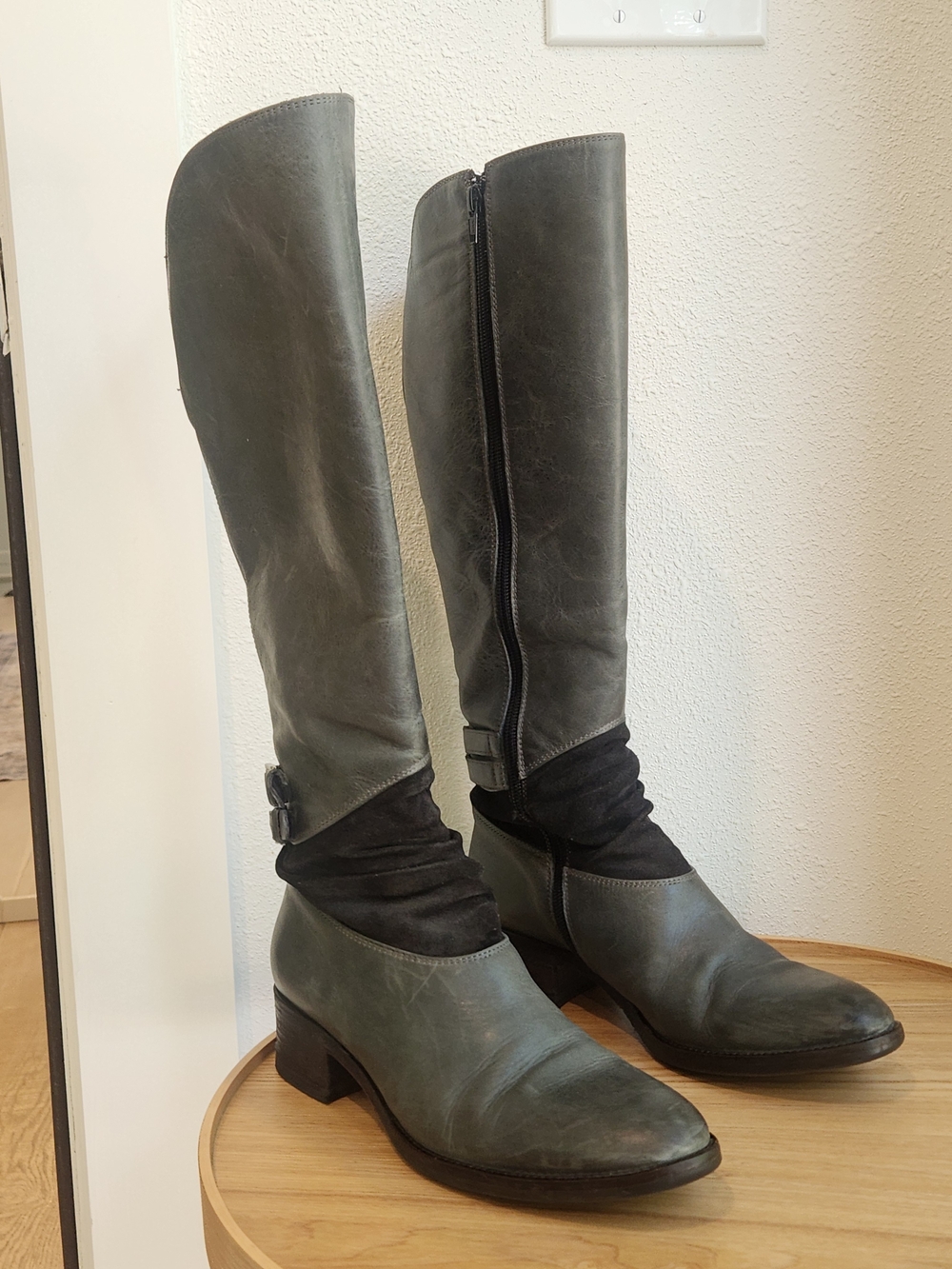Cordani Gray Over-the-Knee Leather Boots with Buckle Detail EU 38.5 Or US 7.5-8 - Picture 3 of 12